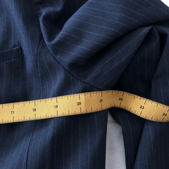 Gap Navy & White Pinstripe Blazer w/ red dot cuff - Picture 8 of 10
